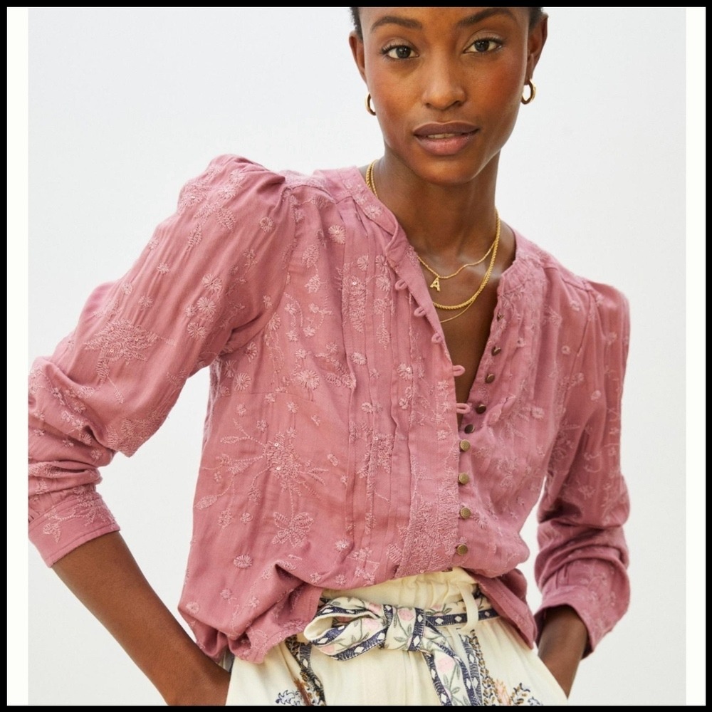 Pilcro Boho Renfair Dainty Embroidered Pintuck Button Down Top Womens Medium